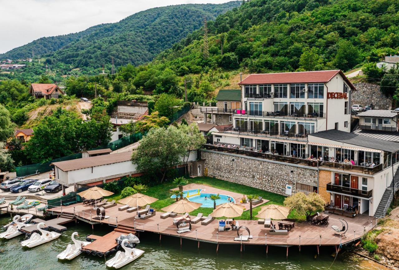 Pensiunea Decebal Resort - Cazanele Dunarii Dubova Exterior foto